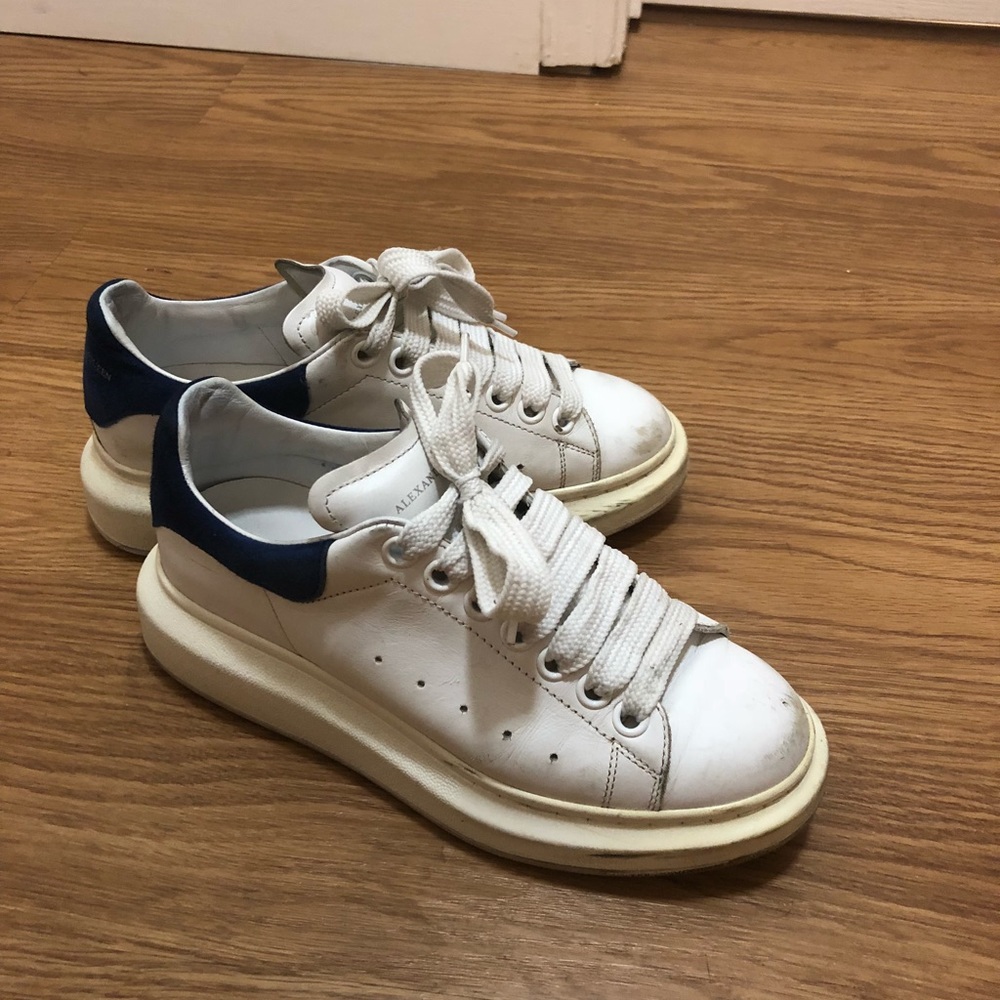 Alexander McQueen oversized sneakers US Woman 6.5